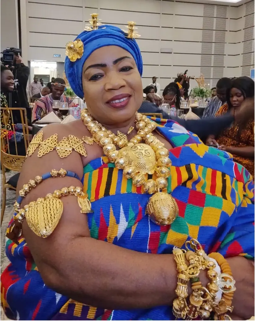 Manye Naa Adesey Omanye Sane III in traditional attire